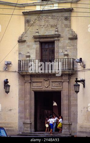 Mexico, Yucatan, Merida. The entrance of the University of Yucatan in Merida. Stock Photo