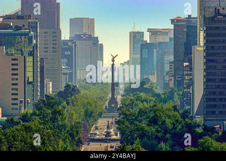 Mexico - The Angel of Independence, known by the shortened name El Ángel and officially known as Monumento a la Independencia ('Monument to Independen Stock Photo