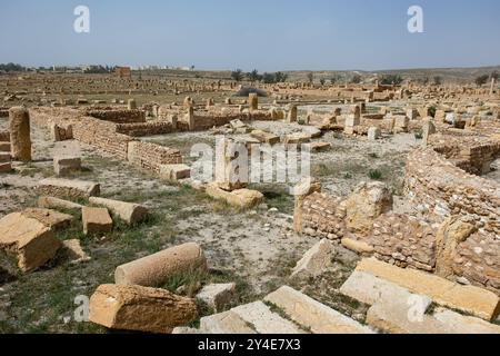 Beautiful view of archaeological site of Sbeitla. Roman ancient city Sufetula in Sbeitla, Tunisia Stock Photo