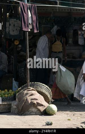 Mumbai, Maharashtra / India - October 26, 2007: The view of the activity in the fruit market. Stock Photo