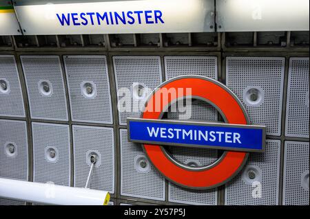 London, UK. Wesminster tube station Jubilee Line platform. Stock Photo