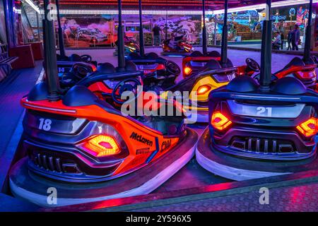 Berlin Zentraler Festplatz, Kurt-Schumacher-Damm, Frühlingsfest, Rummel