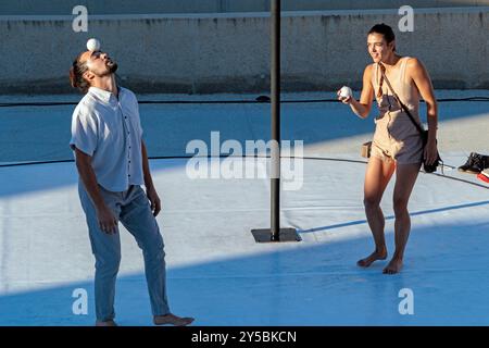 Circus show 'Ven' by the 'Si Seul company'. Amphitheater of the port of Colombiers. Show hosted as part of the stage in Herault. Occitanie, France Stock Photo