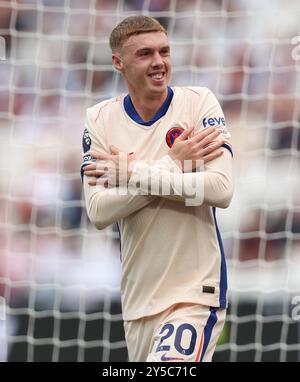 London, UK. 21st Sep, 2024. Chelsea's Cole Palmer celebrates after scoring to make it 3-0 during the Premier League match at the London Stadium, London. Picture credit should read: Paul Terry/Sportimage Credit: Sportimage Ltd/Alamy Live News Stock Photo