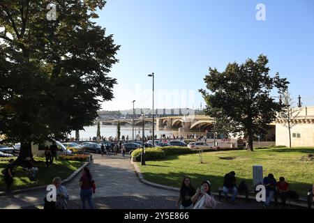 Budapest, Hungary. Sept, 21, 2024. Budapest Hungary weather, the Danube flood, almost overflowing at the Parliament, Margaret Bridge and its surroundings.  Credit Ilona Barna BIPHOTONEWS, Alamy Live News Stock Photo