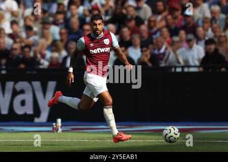 London, UK. 21st Sep, 2024. during the West Ham United FC v Chelsea FC English Premier League match at the London Stadium, London, England, United Kingdom on 21 September 2024 Credit: Every Second Media/Alamy Live News Stock Photo