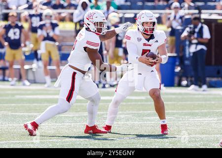 Miami (Ohio) quarterback Brett Gabbert (5) in the second half of the ...