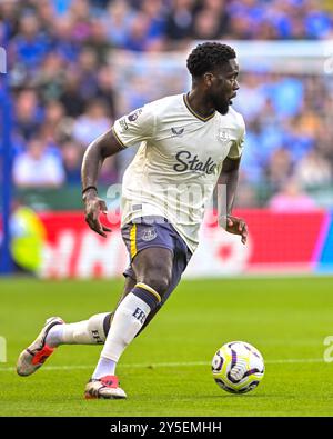 Orel Mangala #8 Of Everton F.C. During The Premier League Match Between ...