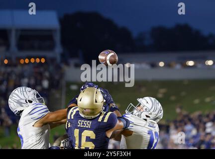 Annapolis, MD, USA. 21st Sep, 2024. A Hail Mary pass falls to the ground during a NCAA football game between the United States Naval Academy and the Memphis Tigers at Navy-Marine Corp Memorial Stadium in Annapolis, MD. Justin Cooper/CSM/Alamy Live News Stock Photo