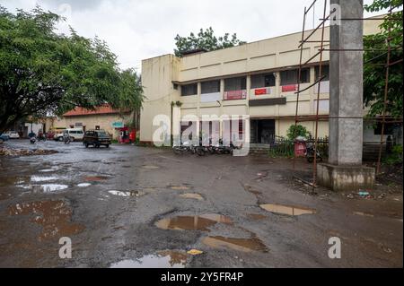 Kolhapur , India - 8 September 2024 Business Post Centre or Kolhapur Railway Station Post Office Pin 416001 at Chhatrapati Shahu Maharaj Terminus Maha Stock Photo