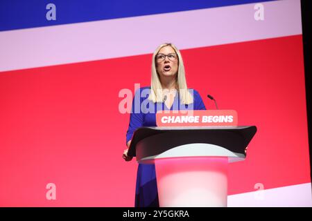 Liverpool, UK, Labour Party Conference 2024 Sunday, September 22. Elle Reeves, Mp for Lewisham West and East Dulwich launches conference on the conference stage with a lecturn aying Change begins and Union Flag Colours. (Martin Suker / Alamy Live News) Stock Photo