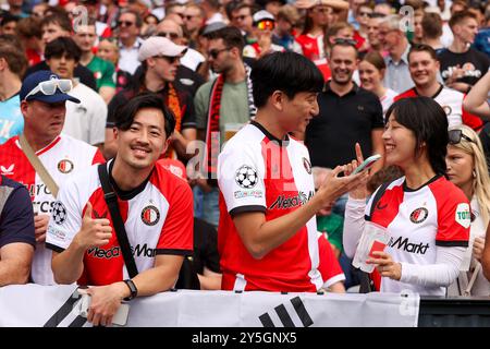 Rotterdam, Netherlands. 22nd Sep, 2024. ROTTERDAM, NETHERLANDS - SEPTEMBER 22: Fans and Supporters of Feyenoord during the Dutch Eredivisie match between Feyenoord and NAC Breda at Stadion Feijenoord on September 22, 2024 in Rotterdam, Netherlands. (Photo by Hans van der Valk/Orange Pictures) Credit: Orange Pics BV/Alamy Live News Stock Photo