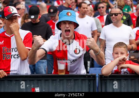 Rotterdam, Netherlands. 22nd Sep, 2024. ROTTERDAM, NETHERLANDS - SEPTEMBER 22: Fans and Supporters of Feyenoord during the Dutch Eredivisie match between Feyenoord and NAC Breda at Stadion Feijenoord on September 22, 2024 in Rotterdam, Netherlands. (Photo by Hans van der Valk/Orange Pictures) Credit: dpa/Alamy Live News Stock Photo