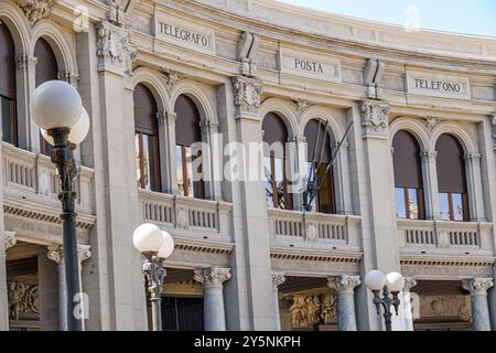 Messina Sicily Italy,Piazza Antonello,Corso Cavour,outside exterior,Post Office & Telegraph Building,Palazzo Mariani former Palazzo delle Poste e Tele Stock Photo