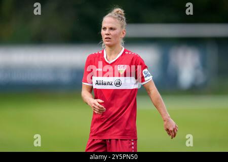 St. Leon Rot, Deutschland. 22nd Sep, 2024. Leonie Maier (VfB, 31), Einzelbild, Einzelfoto, Aktion, Action, Porträt, Portrait, 22.09.2024, St. Leon-Rot (Deutschland), Fussball, Regionalliga Süd, TSG 1899 Hoffenheim U20 - VfB Stuttgart, 22.09.2024, St. Leon-Rot (Deutschland), Fussball, Regionalliga Süd, TSG 1899 Hoffenheim U20 - VfB Stuttgart, DFB/DFL REGULATIONS PROHIBIT ANY USE OF PHOTOGRAPHS AS IMAGE SEQUENCES AND/OR QUASI-VIDEO. Credit: dpa/Alamy Live News Stock Photo