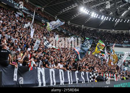 Turin, Italy. 21st Sep, 2024. Juventus FC supporters seen during Serie A 2024/25 football match between Juventus FC and SSC Napoli at Allianz Stadium. FINAL SCOREJuventus 0 | 0 Napoli (Photo by Fabrizio Carabelli/SOPA Images/Sipa USA) Credit: Sipa USA/Alamy Live News Stock Photo