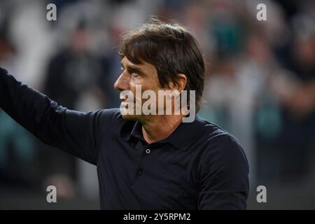 Antonio Conte head coach SSC Napoli during Serie A 2024/25 match between Juventus FC and SSC Napoli at Allianz Stadium on September 21, 2024 in Turin, Italy - ph Giuliano Marchisciano during Juventus FC vs SSC Napoli, Italian soccer Serie A match in Turin, Italy, September 21 2024 Stock Photo