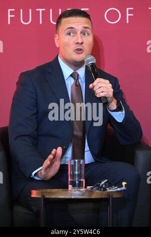 Health Secretary Wes Streeting (left) and Leader of the House of Lords ...