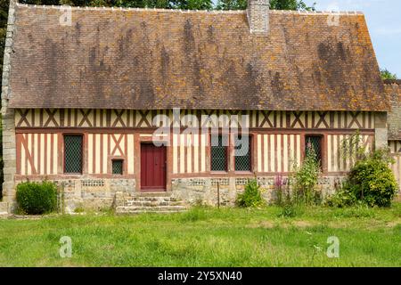 Traditional French farmhouse in the Normandy half-timbered Style,Auberville-la-Manuel, Normandy, France Stock Photo