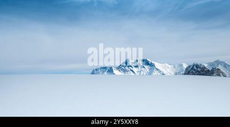 Mount Everest, Nuptse, Lhotse with South Face wall beautiful panoramic shot of a High Himalayas from Mera peak slope snow fields at cca 6000m. Beauty Stock Photo