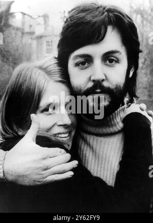 Paul McCartney and his wife Linda 13 April 1970 Stock Photo