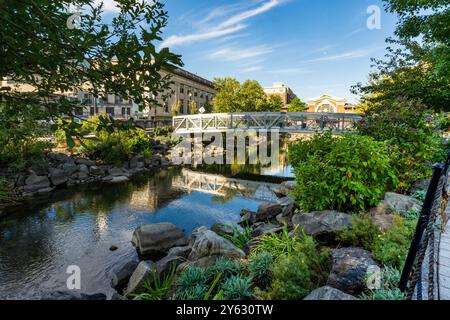 Yonkers, NY - US - Sep 21, 2024 Van der Donck Park at Larkin Plaza is a scenic urban oasis in Yonkers, featuring green spaces, waterways, and a rich h Stock Photo