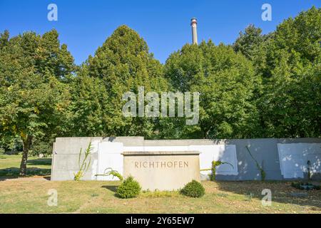 Grab Manfred Freiherr von Richthofen, Der Rote Baron, Invalidenfriedhof, Scharnhorststraße, Mitte, Berlin, Deutschland Stock Photo