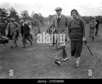 Mixed foursomes golf match at the Worplesdon Golf Club .  Mr TA ( Tony ) Torrance with Miss Molly Gourlay . 14th October 1935 Stock Photo