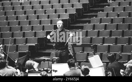 Dutch Conductor In London Bernard Haitink rehearses with the London Philharmonic Orchestra at the Festival Hall  November 1967 Stock Photo