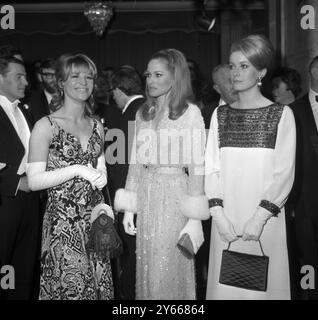 Catherine deneuve 1966 hi res stock photography and images Alamy