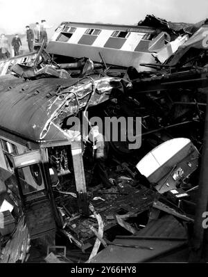 The scene of devastation at Harrow and Wealdstone Station, on the outskirts of London, after the three - train smash this morning.  8th October 1952. Stock Photo