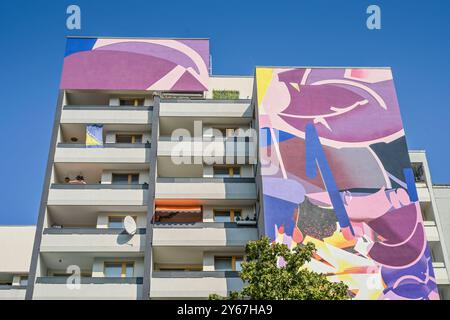 Hochhaus, Blasewitzer Ring, Obstallee-Siedlung, Staaken, Spandau, Berlin, Deutschland *** High-rise building, Blasewitzer Ring, Obstallee Siedlung, Staaken, Spandau, Berlin, Germany Stock Photo