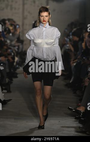 Paris, France. 23rd Sep, 2024. A model is seen on the catwalk at the Vaquera fashion show during the Spring Summer 2025 Collections Fashion Show at Paris Fashion Week in Paris, France on September 23, 2024.(Photo by Jonas Gustavsson/Sipa USA) Credit: Sipa USA/Alamy Live News Stock Photo