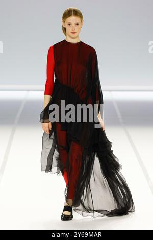Paris, France. 24th Sep, 2024. Model Lilli Ostendarp is seen on