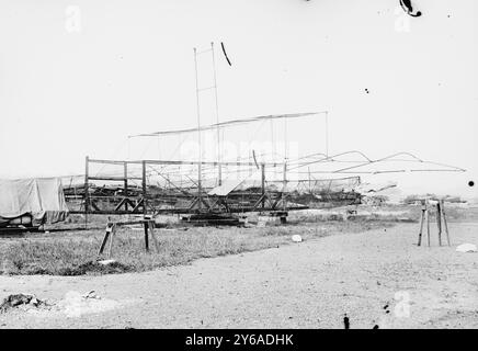 Meckler-Allen Aeroplane, between ca. 1910 and ca. 1915, Airplanes, Glass negatives, 1 negative: glass; 5 x 7 in. or smaller. Stock Photo