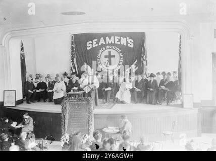 Services at seamen's institute - TITANIC Tablet unveiled - Bishop Greer speaking, Photo shows services in memory of the Titanic at Seamen's Church Institute, New York City., between 1912 and ca. 1915, Glass negatives, 1 negative: glass; 5 x 7 in. or smaller. Stock Photo