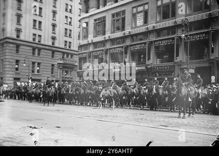 Escort of Dr. Muller, Photo shows escort of Dr. Lauro Severiano Müller (1863-1926), Foreign Minister of Brazil and military engineer who visited New York City in June of 1913., 1913 June, Glass negatives, 1 negative: glass; 5 x 7 in. or smaller. Stock Photo