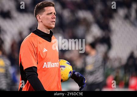 Torino, Italia. 04th Jan, 2024. Foto Marco Alpozzi/LaPresse 4 Gennaio 2024 - Torino, Italia - sport, calcio - Juventus vs Salernitana - Coppa Italia Frecciarossa 2023/2024 - Ottavi di finale - Juventus Stadium. Nella foto: Wojciech Szczesny (Juventus FC); January 04, 2024 Turin, Italy - sport, calcio - Juventus vs Salernitana - Frecciarossa Italian Cup 2023/2024 - round of 16 - Juventus Stadium. In the pic: Wojciech Szczesny (Juventus FC); Credit: LaPresse/Alamy Live News Stock Photo