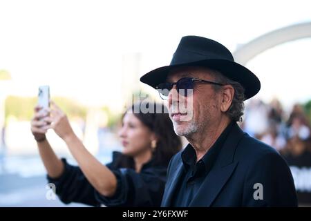 September 25, 2024, Madrid, Madrid, Spain: Tim Burton arrives at Maria Cristina Hotel during 72nd San Sebastian International Film Festival on September 25, 2024 in Donostia / San Sebastian, Spain (Credit Image: © Jack Abuin/ZUMA Press Wire) EDITORIAL USAGE ONLY! Not for Commercial USAGE! Stock Photo