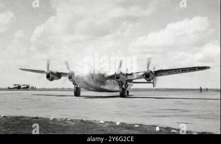 Avro York C1, MW101, landing at RAF Heany in Southern Rhodesia during his Field Marshal Bernard Montgomery's 1947 tour of Africa. Stock Photo