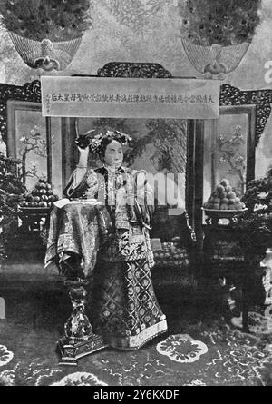 Empress Dowager Cixi was born 29 November 1834 , the daughter of a military official , and at the age of sixteen entered the Imperial harem . From the humble position she then occupied , she steadily , by strength of will and great natural talent , forced herself in to the position of ruler of China . She was the substance to the shadow of the Emperor, and her influence over that unfortunate ruler and over the Empire was remarkable . 15 November 1908 ( she died ) Stock Photo