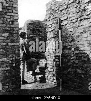 The Epoch-Making Discovery Of The Indus Civilisation: Mohenjo-Daro, A ...