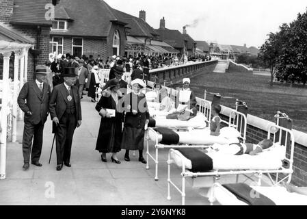 Alton, Hants.Lord Mayor of London at Treloar cripples Hospital Founders Day Celebrations. 1932 Stock Photo