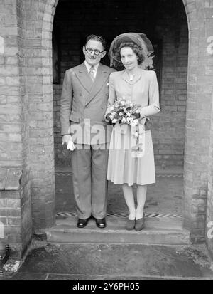 Ferrari - Wickham wedding . 16 June 1947 Stock Photo - Alamy