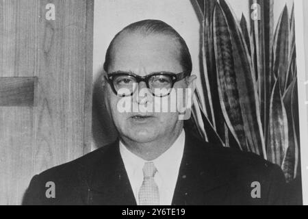 HEINRICH VON BRENTANO /   20 NOVEMBER 1961 Stock Photo