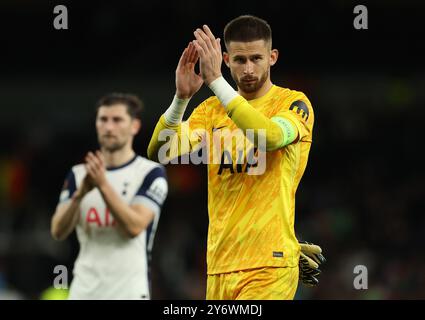 London, UK. 26th Sep, 2024. Tottenham's goalkeeper Guglielmo Vicario applauds the fans after the UEFA Europa League match at the Tottenham Hotspur Stadium, London. Picture credit should read: Paul Terry/Sportimage Credit: Sportimage Ltd/Alamy Live News Stock Photo