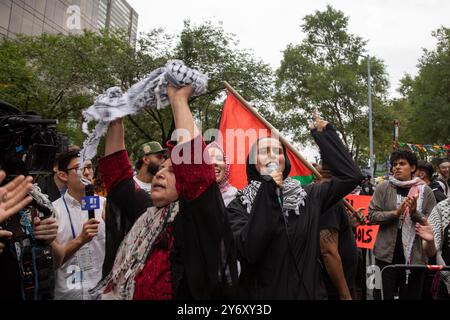 The pro-Palestinian protest in front of the United Nations (UN) headquarters in New York City, USA, on September 26, 2024. Hundreds gather for demonstrations against Israeli Prime Minister Benjamin Netanyahu addresses the United Nations General Assembly. The protesters also raised a range of demands, including an immediate ceasefire, that Netanyahu be arrested in accordance with the ICC, and an end to all military aid to Israel. Credit: Aashish Kiphayet/Alamy Live News Stock Photo