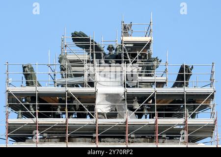 Roma, Italia. 27th Sep, 2024. Lavori di ristrutturazione delle facciate della Suprema Corte di Cassazione. Palazzo di Giustizia in Piazza Cavour a Roma, Venerdì 27 Settembre 2024 (foto Mauro Scrobogna /LaPresse) Renovation works on the facades of the Supreme Court of Cassation. Palace of Justice in Piazza Cavour in Rome, Friday September, 27 2024 (Photo by Mauro Scrobogna/LaPresse) Credit: LaPresse/Alamy Live News Stock Photo