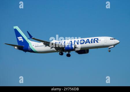 Landing Plane Boeing 737-9 MAX operated Icelandair Airline Aircraft Airplane Aeroplane Jetliner Passenger Jet Airliner Approach Flying Commercial Stock Photo