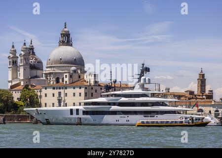 Exclusive private yachts moored on the Canale della Giudecca off Venice, Venice, Italy, Europe Stock Photo